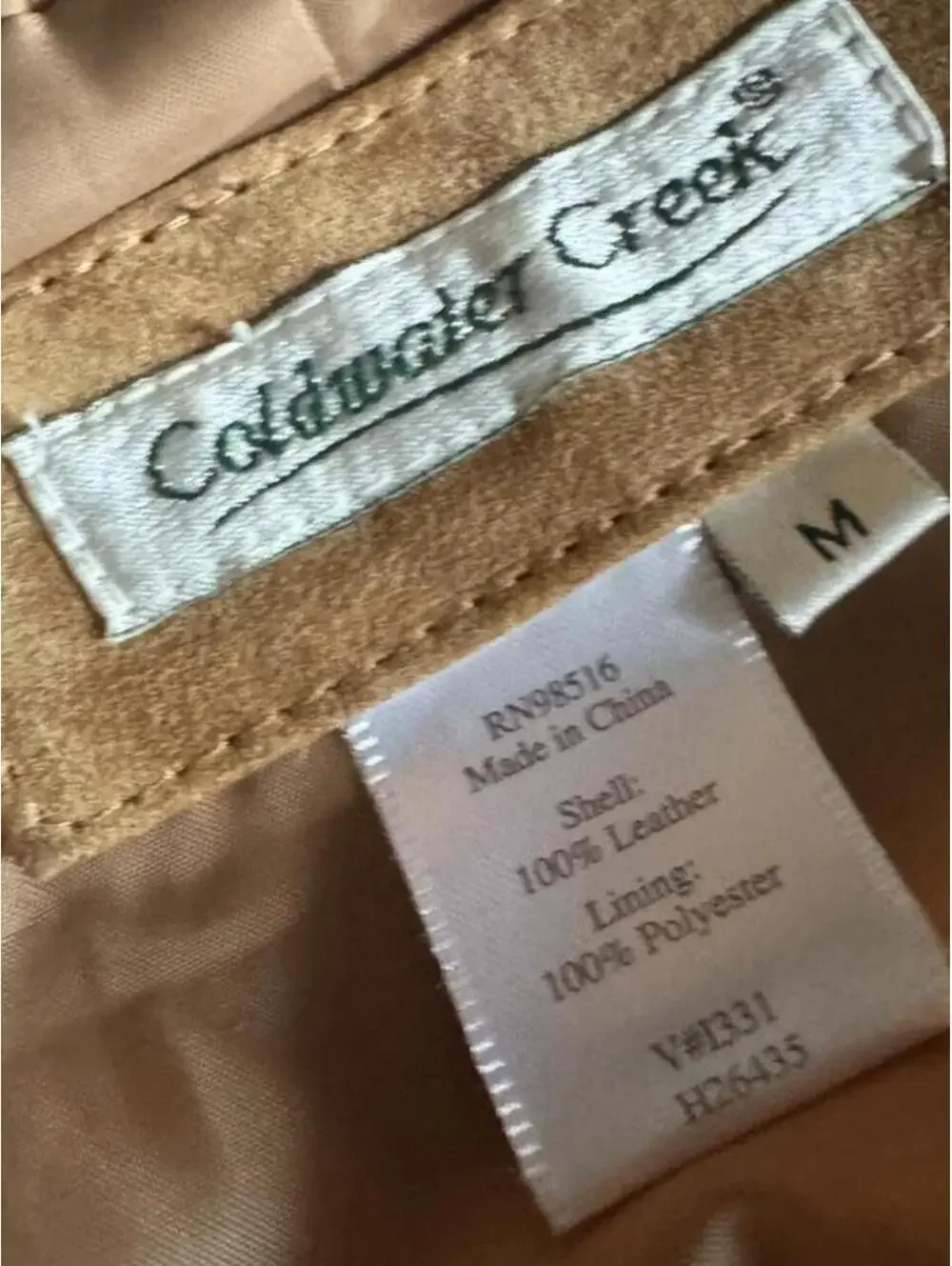 Y2K genuine 100% suede leather jacket in the dreamiest warm camel tan.